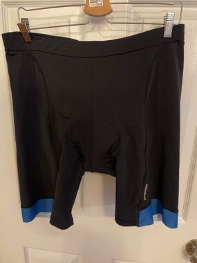 Cushioned Bike Shorts by Arsuxeo